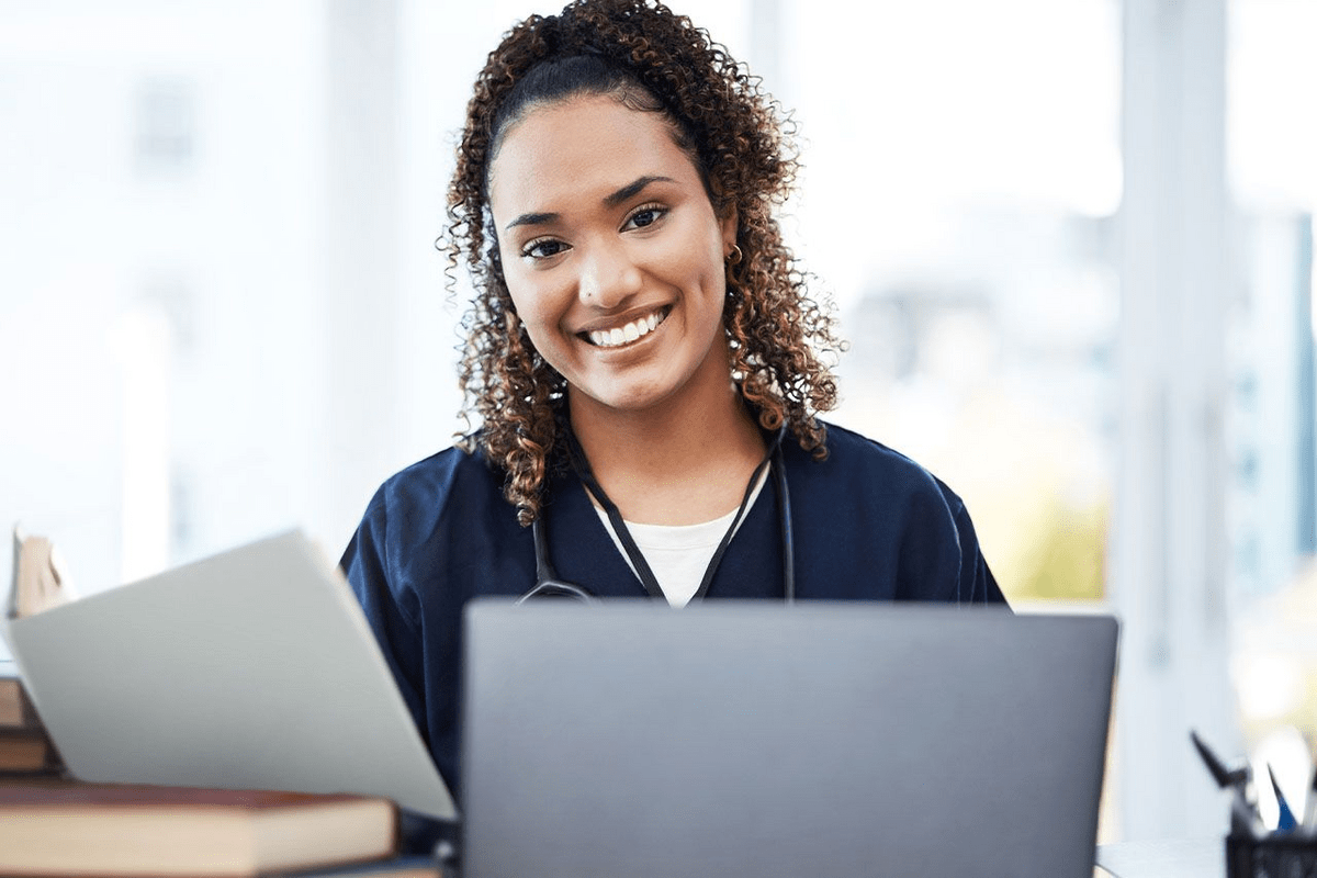 How to Choose Your MSN Specialty in 3 Easy Steps