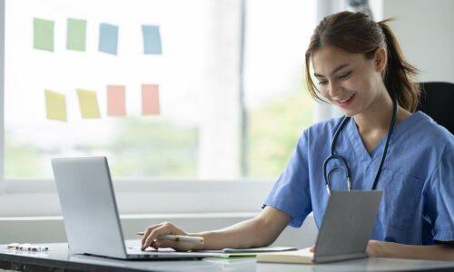 How to Go from Medical Assistant to Nurse